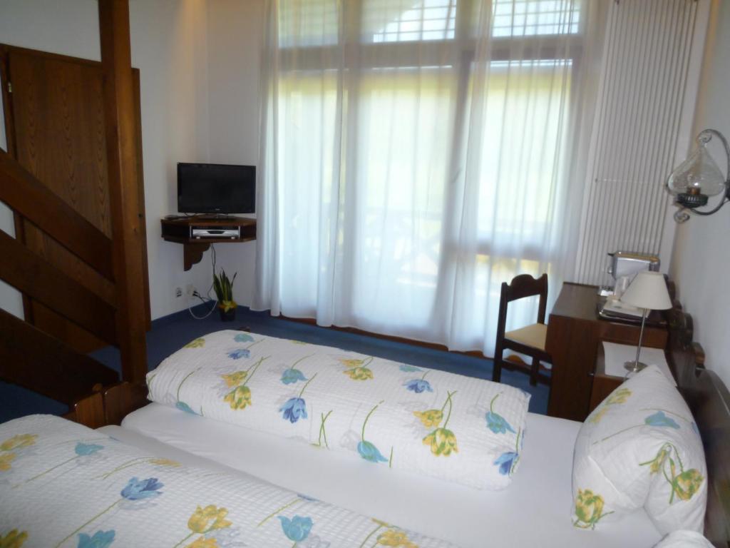 Hotel Bahnhof Giswil Habitación foto